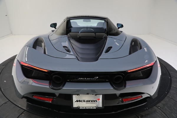 New 2022 McLaren 720S Spider Performance for sale $393,270 at Alfa Romeo of Westport in Westport CT 06880 27