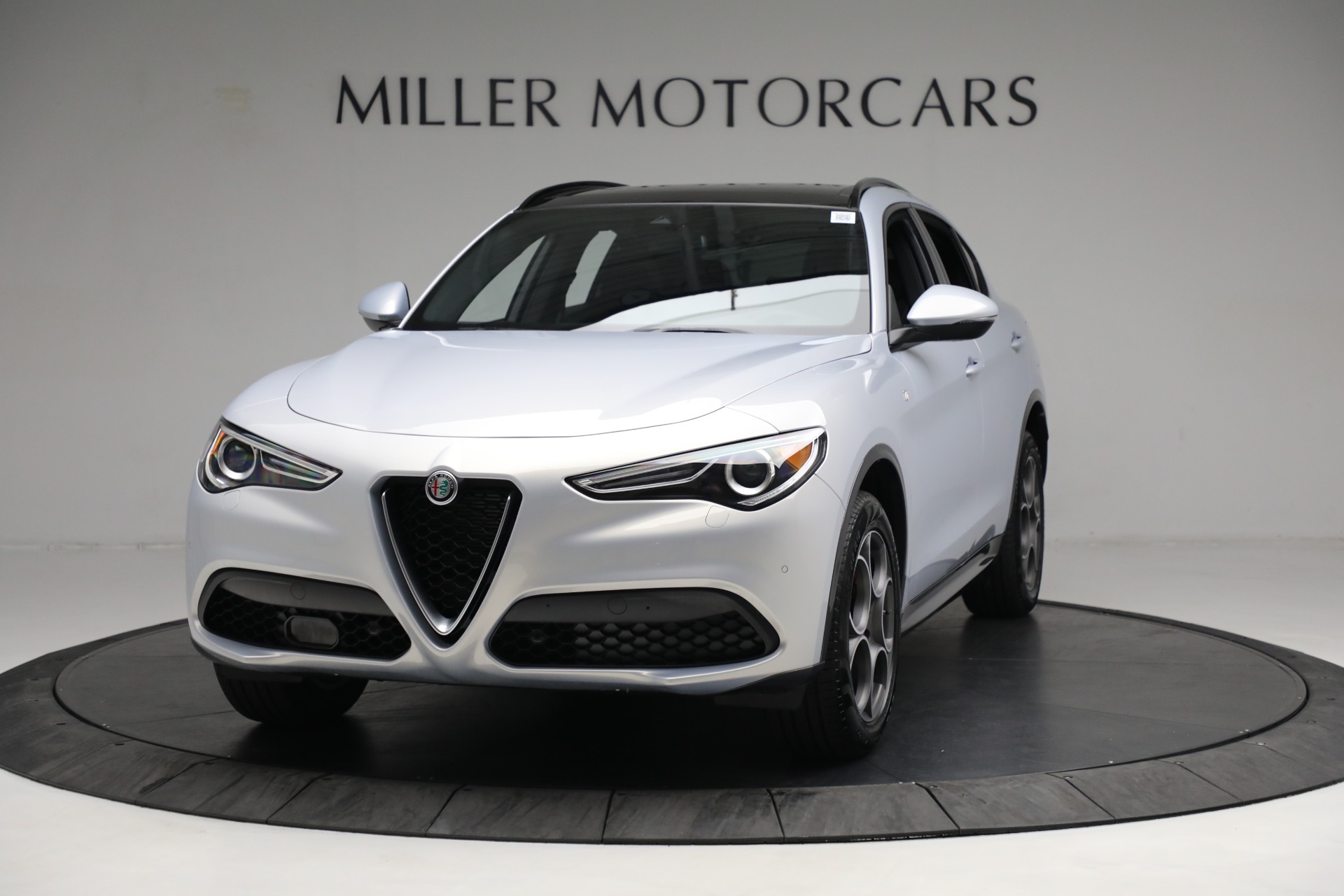 New 2022 Alfa Romeo Stelvio Ti for sale $53,855 at Alfa Romeo of Westport in Westport CT 06880 1