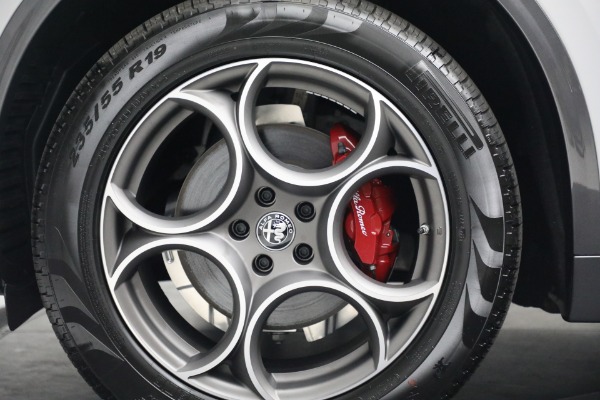 New 2022 Alfa Romeo Stelvio Ti for sale $53,855 at Alfa Romeo of Westport in Westport CT 06880 19