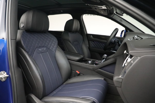 Used 2021 Bentley Bentayga First Edition for sale $189,900 at Alfa Romeo of Westport in Westport CT 06880 27