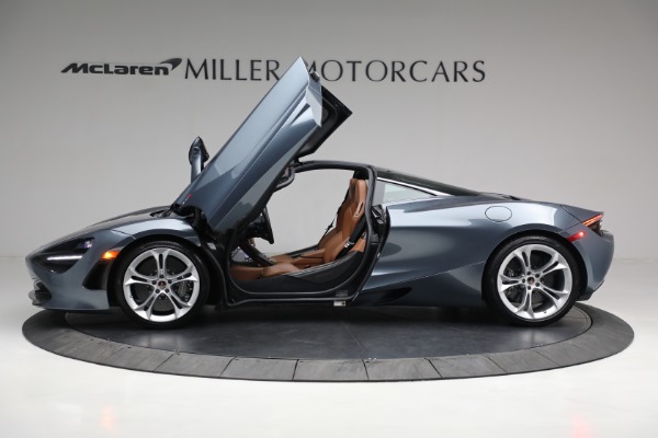 Used 2018 McLaren 720S Luxury for sale $264,900 at Alfa Romeo of Westport in Westport CT 06880 15