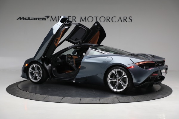 Used 2018 McLaren 720S Luxury for sale $264,900 at Alfa Romeo of Westport in Westport CT 06880 16
