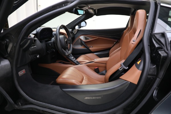 Used 2018 McLaren 720S Luxury for sale Sold at Alfa Romeo of Westport in Westport CT 06880 26