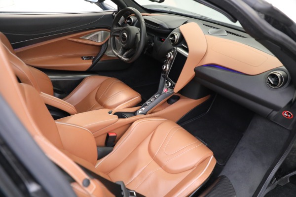 Used 2018 McLaren 720S Luxury for sale $264,900 at Alfa Romeo of Westport in Westport CT 06880 28