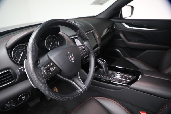 Used 2023 Maserati Levante GT for sale Sold at Alfa Romeo of Westport in Westport CT 06880 13