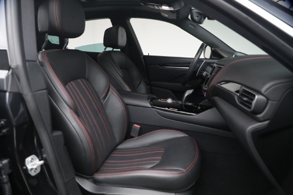 Used 2023 Maserati Levante GT for sale Sold at Alfa Romeo of Westport in Westport CT 06880 17
