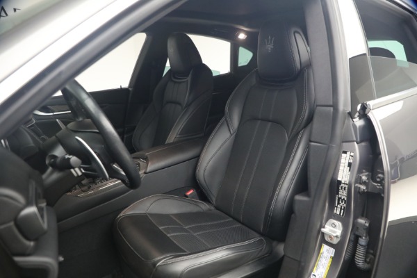 Used 2023 Maserati Levante GT for sale $39,900 at Alfa Romeo of Westport in Westport CT 06880 13