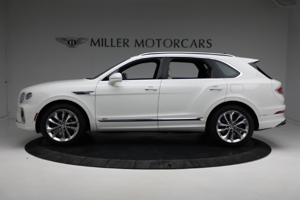 Used 2021 Bentley Bentayga Hybrid Hybrid for sale Call for price at Alfa Romeo of Westport in Westport CT 06880 3