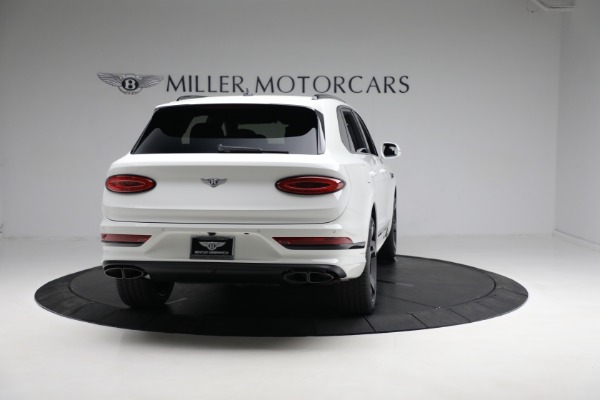 New 2023 Bentley Bentayga EWB V8 for sale $273,455 at Alfa Romeo of Westport in Westport CT 06880 11