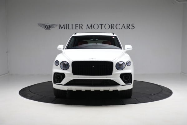 New 2023 Bentley Bentayga EWB V8 for sale $273,455 at Alfa Romeo of Westport in Westport CT 06880 19