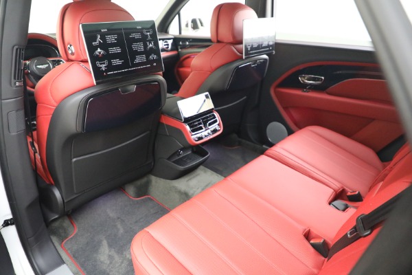 New 2023 Bentley Bentayga EWB V8 for sale $273,455 at Alfa Romeo of Westport in Westport CT 06880 26