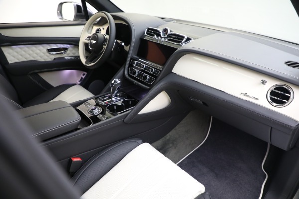 New 2023 Bentley Bentayga V8 Azure for sale $263,320 at Alfa Romeo of Westport in Westport CT 06880 20