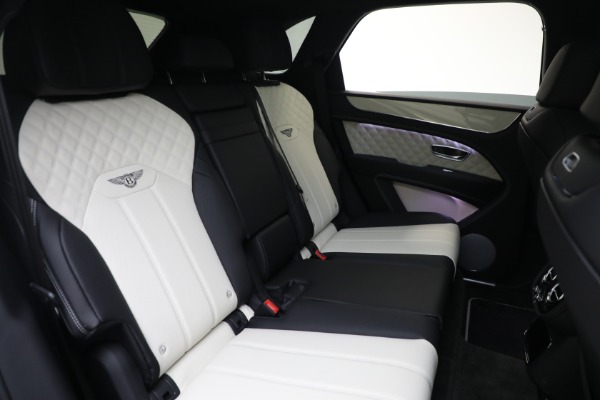 New 2023 Bentley Bentayga V8 Azure for sale $263,320 at Alfa Romeo of Westport in Westport CT 06880 28