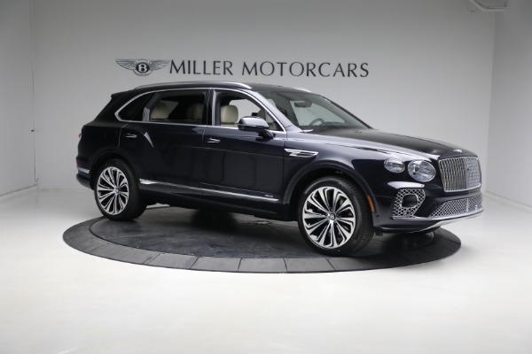 Used 2023 Bentley Bentayga EWB Azure for sale $179,900 at Alfa Romeo of Westport in Westport CT 06880 13