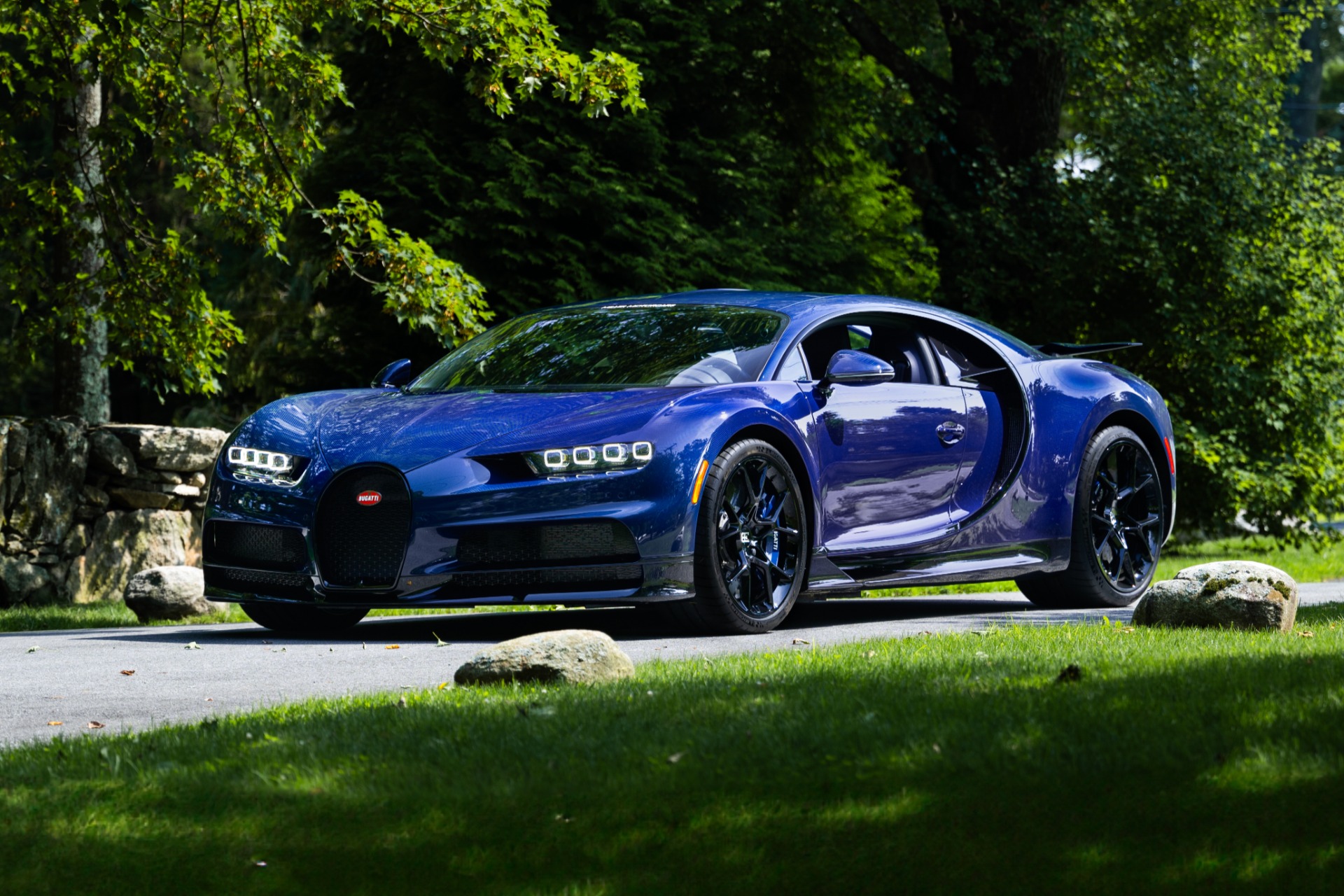 Used 2018 Bugatti Chiron Chiron for sale Sold at Alfa Romeo of Westport in Westport CT 06880 1