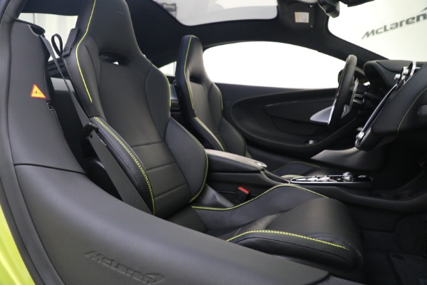 New 2023 McLaren GT Luxe for sale $234,030 at Alfa Romeo of Westport in Westport CT 06880 28