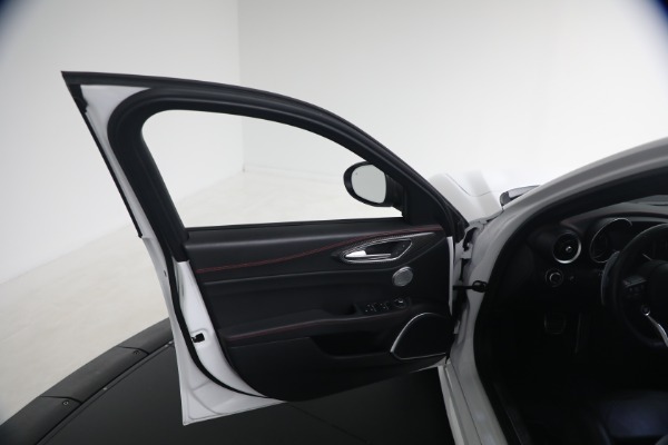 Used 2023 Alfa Romeo Giulia Estrema for sale $32,900 at Alfa Romeo of Westport in Westport CT 06880 23