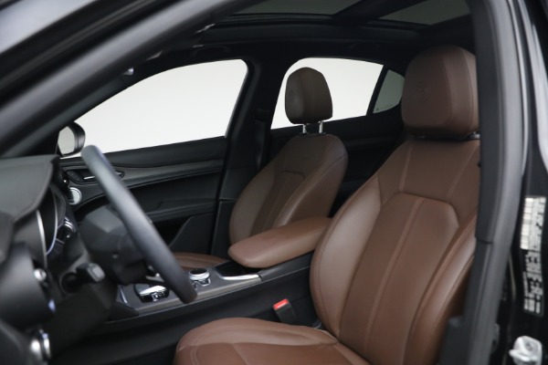 Used 2023 Alfa Romeo Stelvio Ti for sale $32,900 at Alfa Romeo of Westport in Westport CT 06880 15