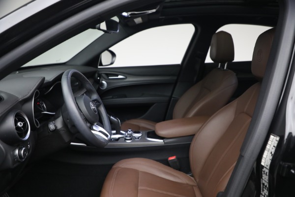 Used 2023 Alfa Romeo Stelvio Ti for sale $32,900 at Alfa Romeo of Westport in Westport CT 06880 18