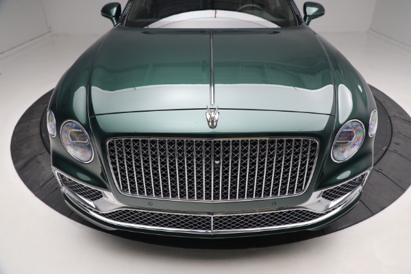 New 2022 Bentley Flying Spur Hybrid for sale $238,900 at Alfa Romeo of Westport in Westport CT 06880 15