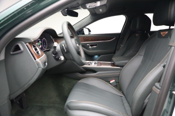New 2022 Bentley Flying Spur Hybrid for sale $238,900 at Alfa Romeo of Westport in Westport CT 06880 20