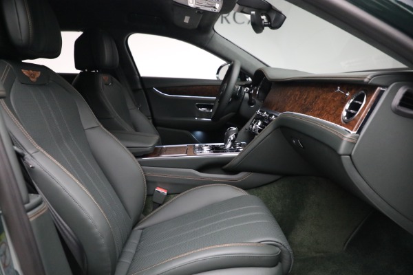 Used 2022 Bentley Flying Spur Hybrid for sale $214,900 at Alfa Romeo of Westport in Westport CT 06880 28