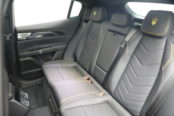 New 2023 Maserati Grecale Modena for sale $90,895 at Alfa Romeo of Westport in Westport CT 06880 23