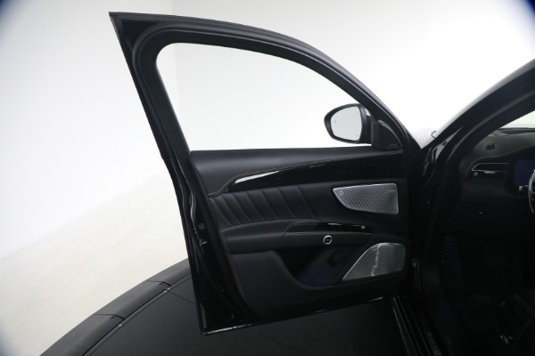 Used 2023 Maserati Grecale Modena for sale $46,900 at Alfa Romeo of Westport in Westport CT 06880 23