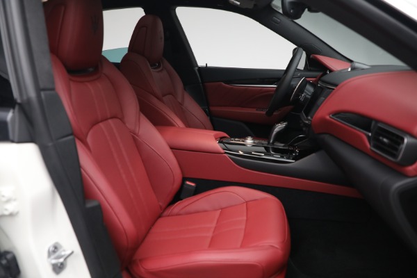 New 2023 Maserati Levante GT for sale $98,395 at Alfa Romeo of Westport in Westport CT 06880 20