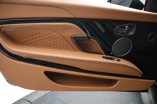 New 2023 Aston Martin DBS Superleggera for sale $398,286 at Alfa Romeo of Westport in Westport CT 06880 24
