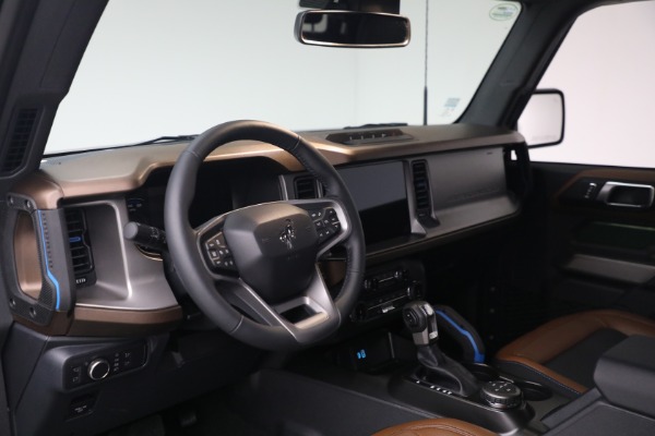 Used 2022 Ford Bronco Outer Banks Advanced for sale Sold at Alfa Romeo of Westport in Westport CT 06880 13