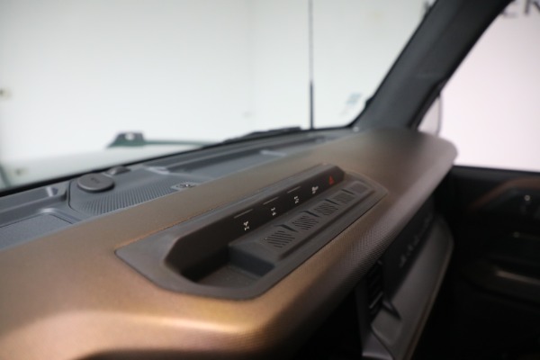 Used 2022 Ford Bronco Outer Banks Advanced for sale Sold at Alfa Romeo of Westport in Westport CT 06880 15