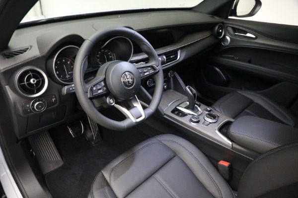 New 2023 Alfa Romeo Stelvio Ti for sale $58,205 at Alfa Romeo of Westport in Westport CT 06880 14