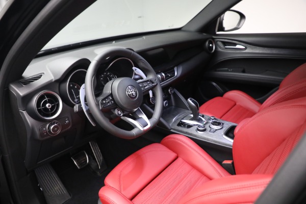 New 2023 Alfa Romeo Stelvio Sprint for sale $54,325 at Alfa Romeo of Westport in Westport CT 06880 16