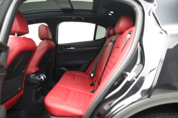 New 2023 Alfa Romeo Stelvio Sprint for sale $54,325 at Alfa Romeo of Westport in Westport CT 06880 17