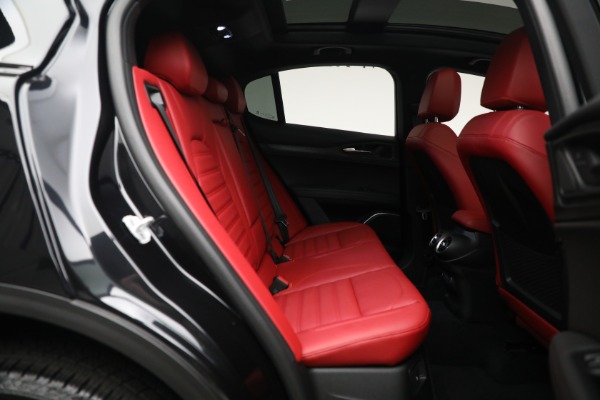 New 2023 Alfa Romeo Stelvio Sprint for sale $54,325 at Alfa Romeo of Westport in Westport CT 06880 22