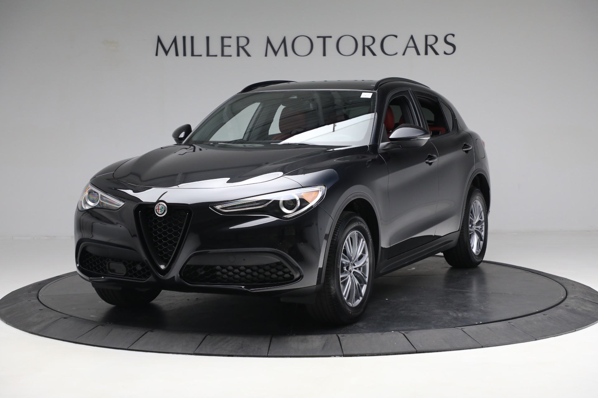 New 2023 Alfa Romeo Stelvio Sprint for sale $54,325 at Alfa Romeo of Westport in Westport CT 06880 1