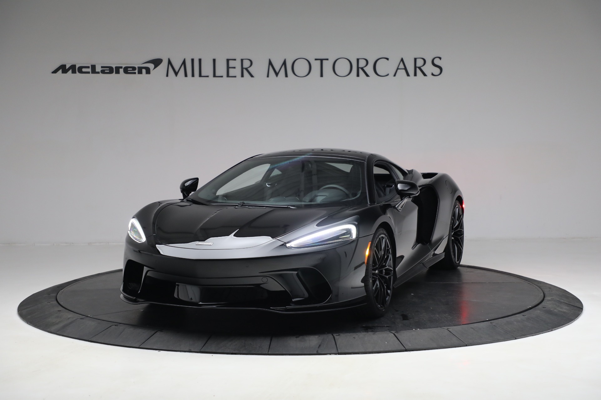 New 2023 McLaren GT Luxe for sale $218,290 at Alfa Romeo of Westport in Westport CT 06880 1
