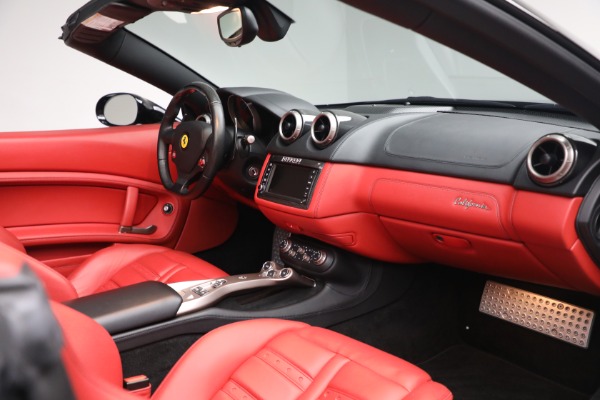 Used 2013 Ferrari California 30 for sale $134,900 at Alfa Romeo of Westport in Westport CT 06880 22