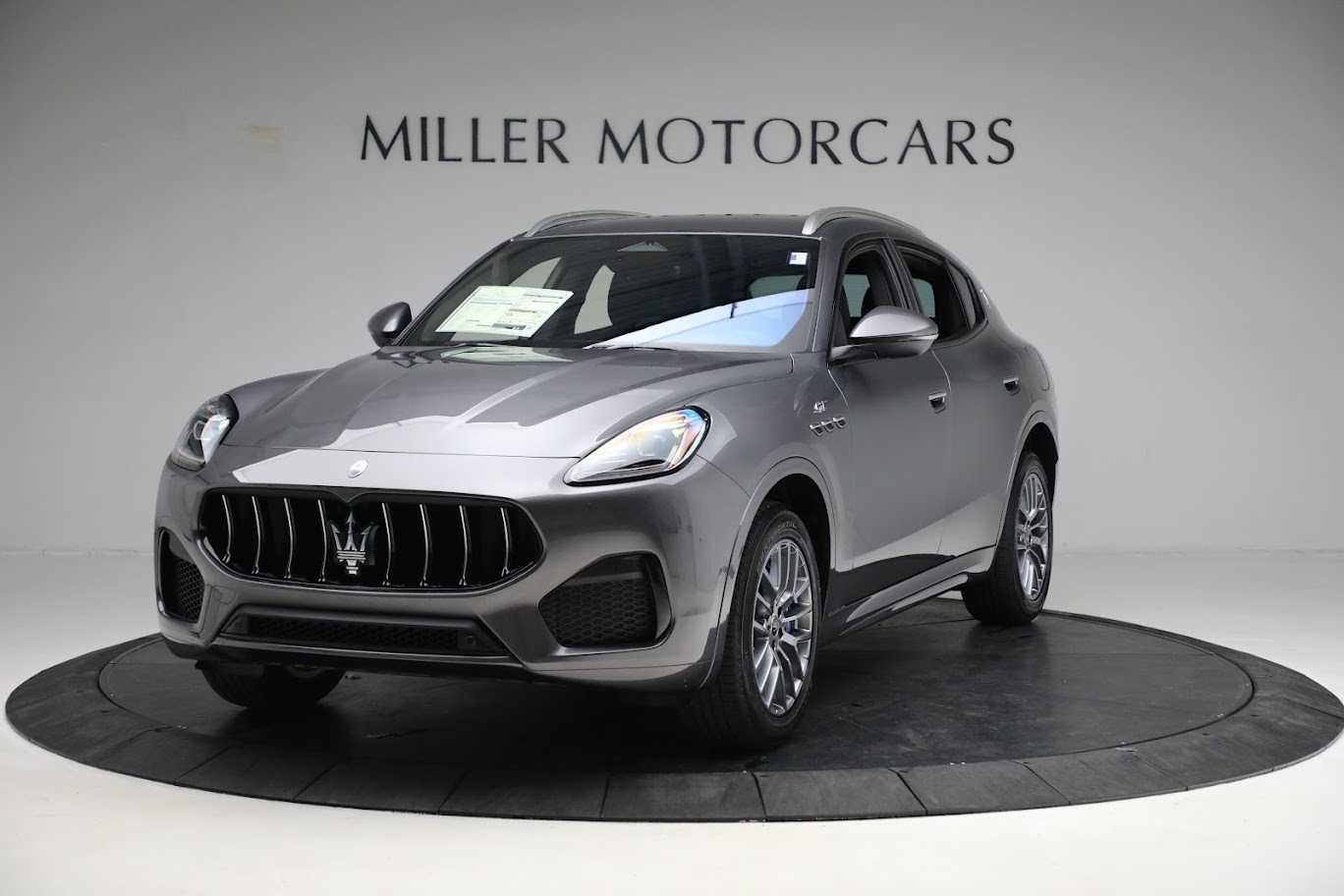 New 2023 Maserati Grecale GT for sale $68,995 at Alfa Romeo of Westport in Westport CT 06880 1