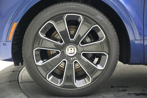 Used 2020 Bentley Bentayga Design Edition for sale $169,900 at Alfa Romeo of Westport in Westport CT 06880 18