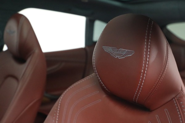 Used 2021 Aston Martin DBX for sale $139,900 at Alfa Romeo of Westport in Westport CT 06880 16