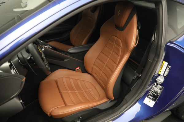 Used 2022 Ferrari Roma for sale $289,900 at Alfa Romeo of Westport in Westport CT 06880 16