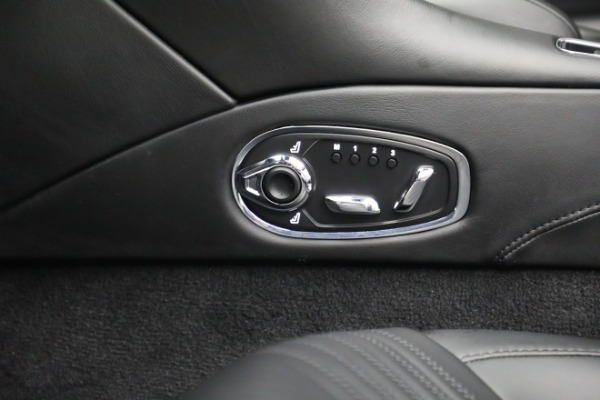 Used 2019 Aston Martin DB11 Volante for sale $141,900 at Alfa Romeo of Westport in Westport CT 06880 24