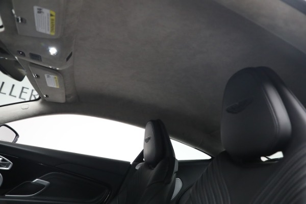 Used 2019 Aston Martin DB11 V8 for sale $124,900 at Alfa Romeo of Westport in Westport CT 06880 22