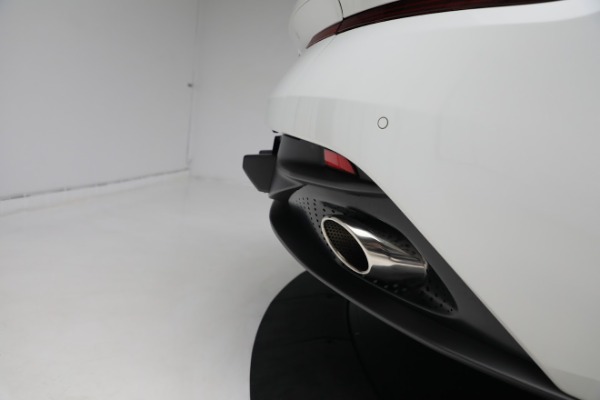 Used 2019 Aston Martin DB11 V8 for sale $124,900 at Alfa Romeo of Westport in Westport CT 06880 28