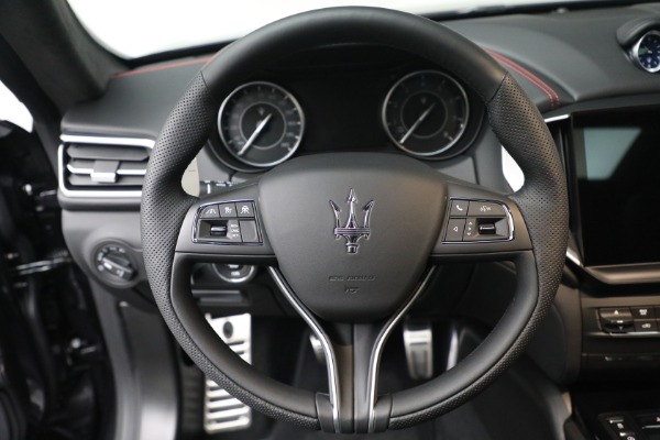 New 2023 Maserati Ghibli Modena Q4 for sale $112,695 at Alfa Romeo of Westport in Westport CT 06880 14