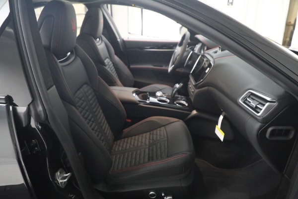 New 2023 Maserati Ghibli Modena Q4 for sale $112,695 at Alfa Romeo of Westport in Westport CT 06880 20