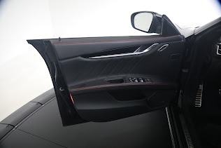 Used 2023 Maserati Ghibli Modena Q4 for sale $58,900 at Alfa Romeo of Westport in Westport CT 06880 23