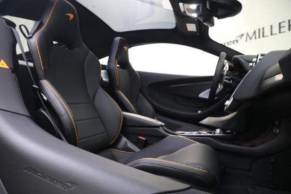 New 2023 McLaren GT Luxe for sale $244,330 at Alfa Romeo of Westport in Westport CT 06880 28